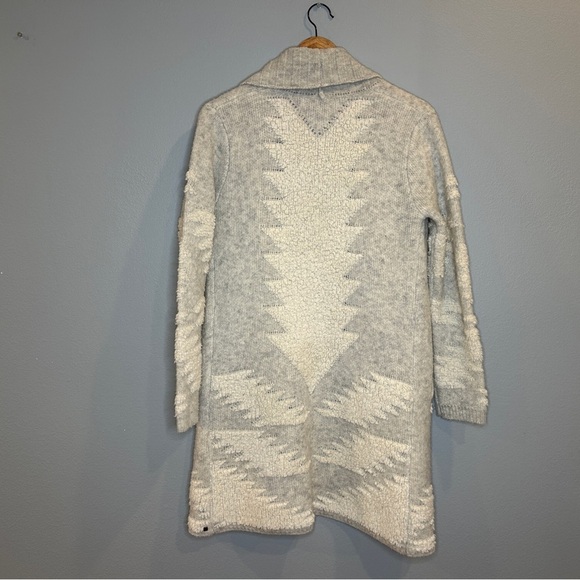 One Grey Day Cardigan Womens XS Gray Cream Geometric Wool Blend Textured Sweater - Picture 2 of 8